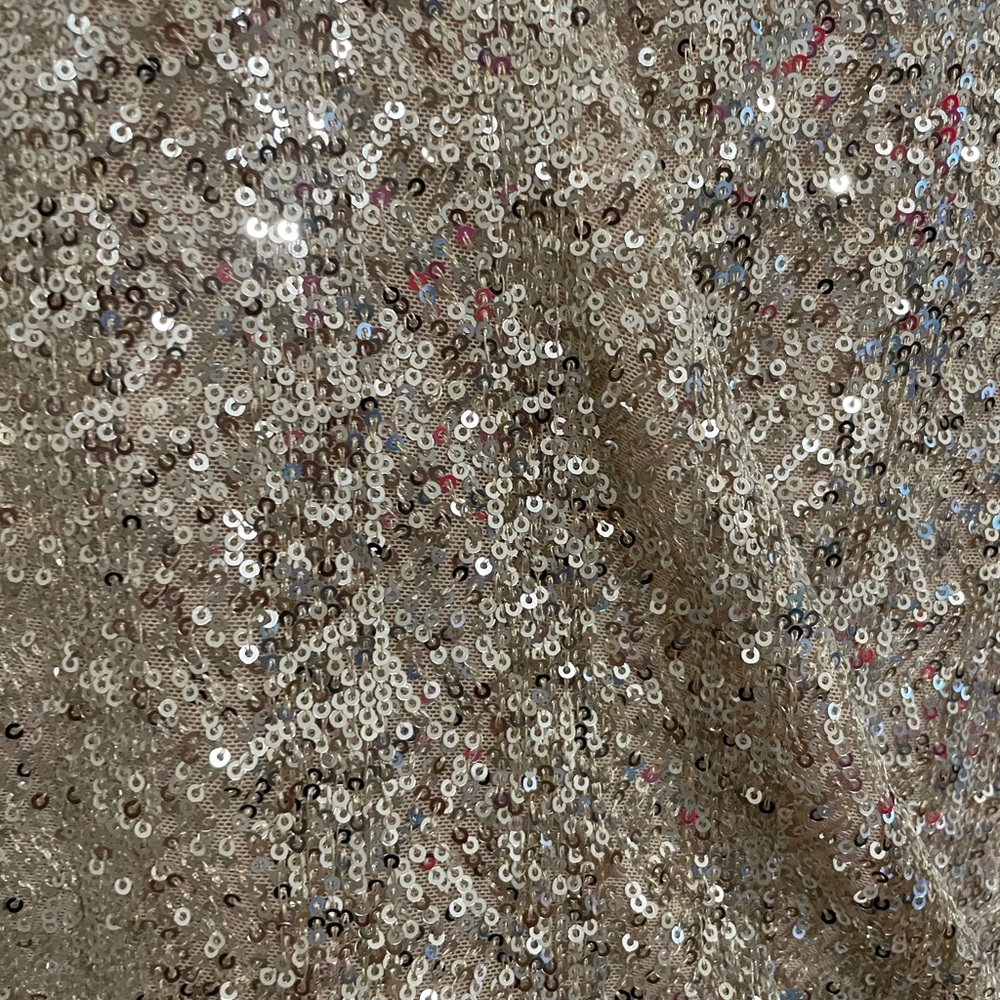 Love on a Hanger sequins camisole top - Picture 2 of 5